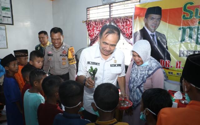 Di Sungai Luar, UPT Puskesmas Sungai Piring Gelar Sunatan Massal