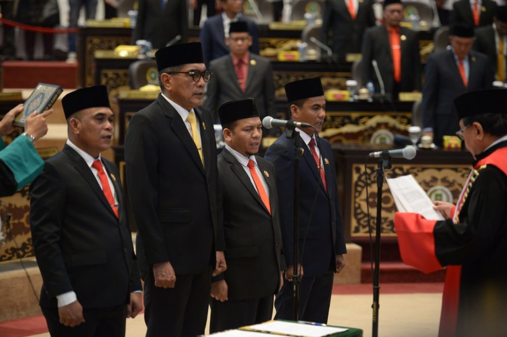 Pimpinan DPRD Riau Periode 2024-2029 Resmi Dilantik