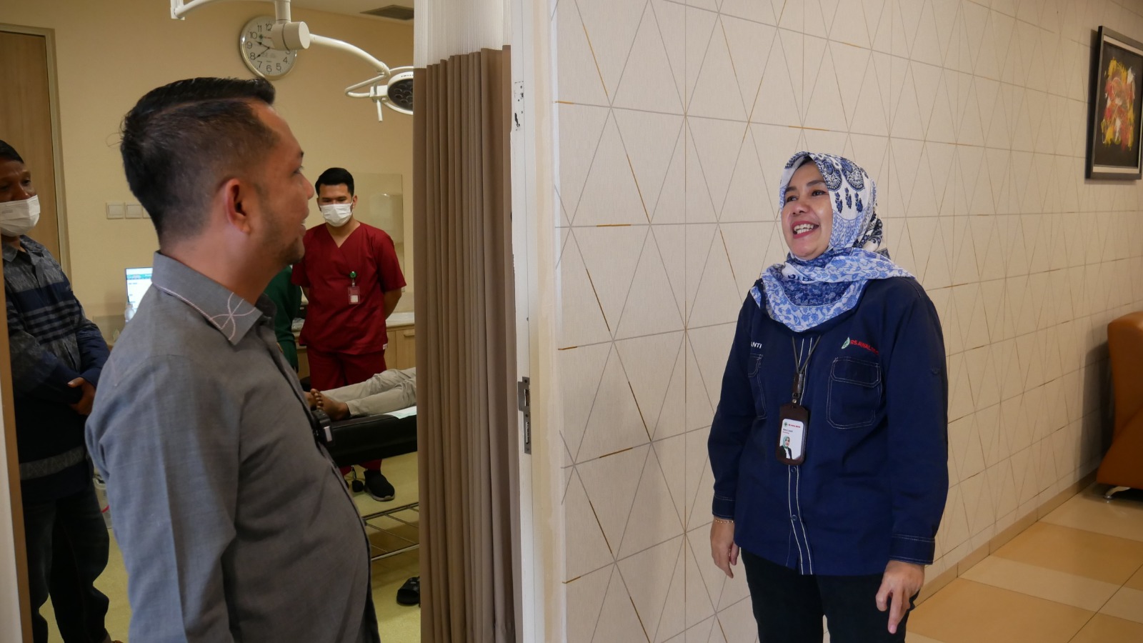 Wakil Ketua DPRD Pekanbaru Menggelar Khitanan Massal dengan Kerjasama RS Awal Bros Sudirman