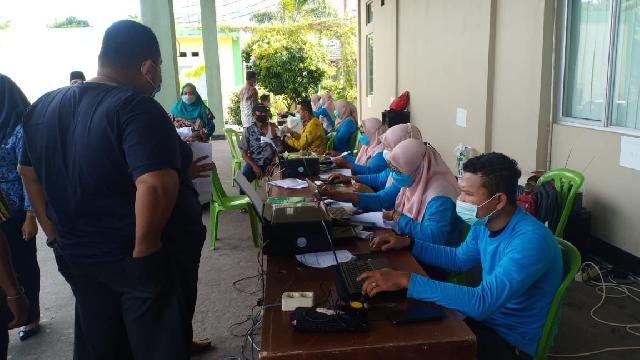 Mulai Dari ASN, Honorer dan THL DLH Bengkalis Ikuti Vaksinasi Covid-19 Tahap Tiga