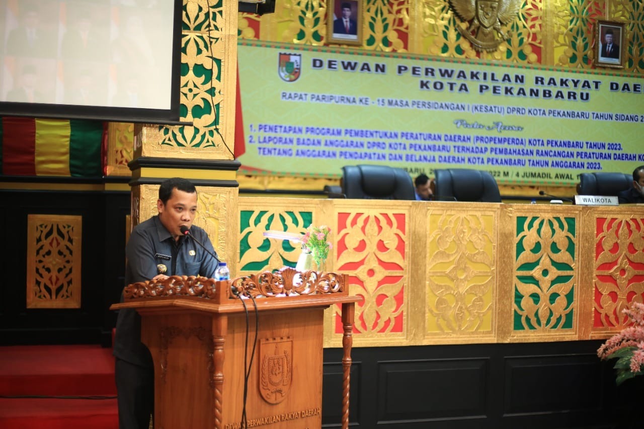 Lewat Paripurna, APBD Pekanbaru 2023 Disahkan 