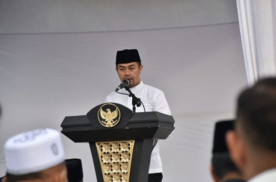 Pimpinan DPRD Ikut Sholat Ied Bersama Pj Wako di MPP