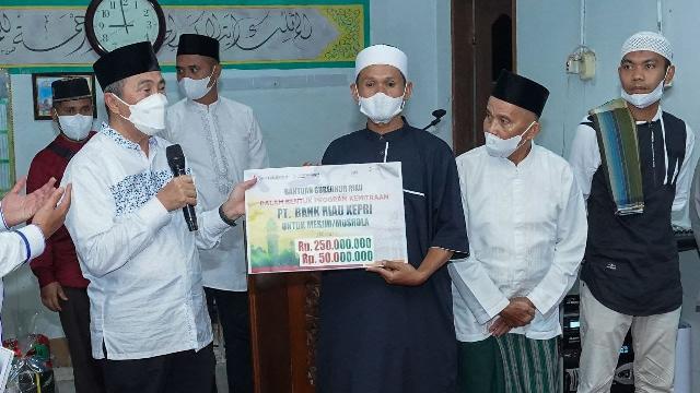 Gubernur Riau Gelar Safari Ramadan Ke Siak, Bupati Mengaku Senang