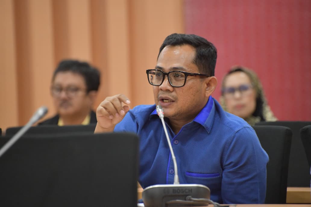 Banggar DPRD Riau Rapat dengan TAPD Bahas KUA-PPAS 2026